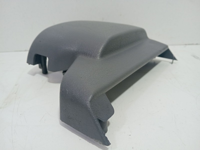 Recambio de moldura para nissan terrano ii (r20) 2.7 tdi 4wd referencia OEM IAM 484708F100  