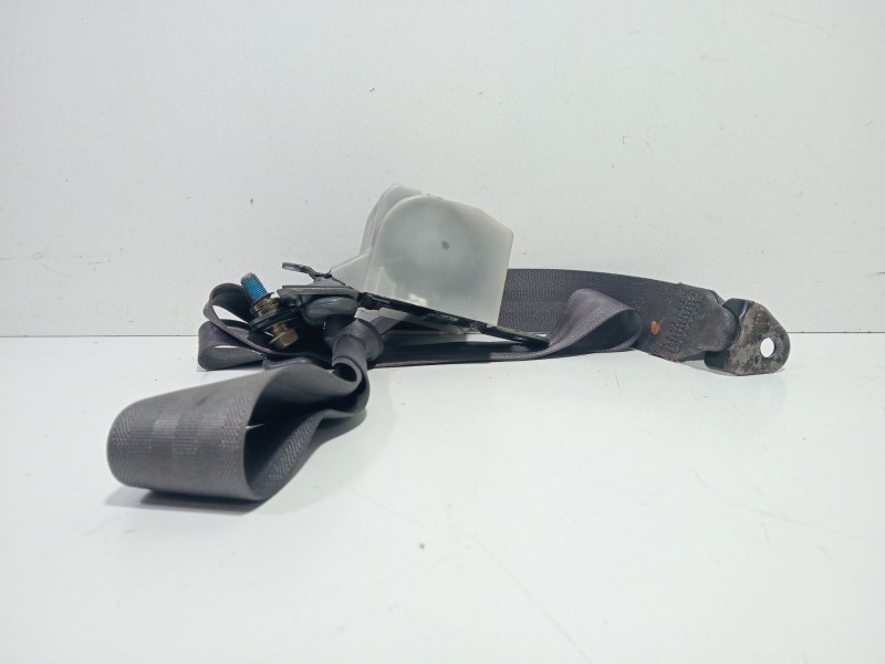 Recambio de cinturon seguridad trasero central para mitsubishi montero (v60/v70) 3.2 di-d instyle (5-ptas.) referencia OEM IAM m