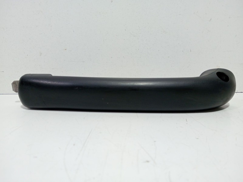 Recambio de asidero para nissan terrano ii (r20) 2.7 tdi 4wd referencia OEM IAM TERRANOII(R20)2.7TDi4WD1996-2007  