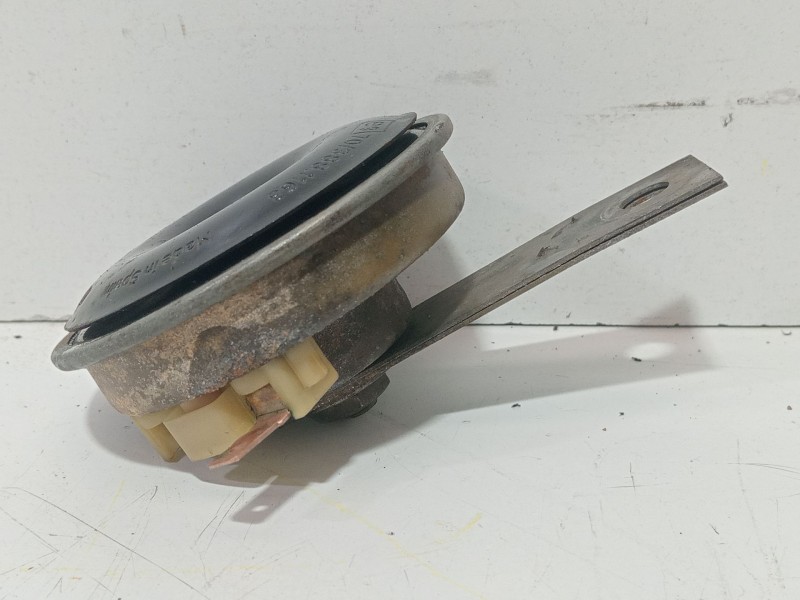 Recambio de claxon para nissan terrano ii (r20) 2.7 tdi 4wd referencia OEM IAM TERRANOII(R20)2.7TDi4WD1996-2007  