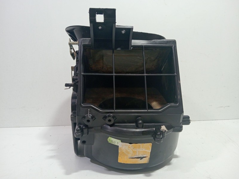 Recambio de moldura para nissan terrano ii (r20) 2.7 tdi 4wd referencia OEM IAM 5971030310  