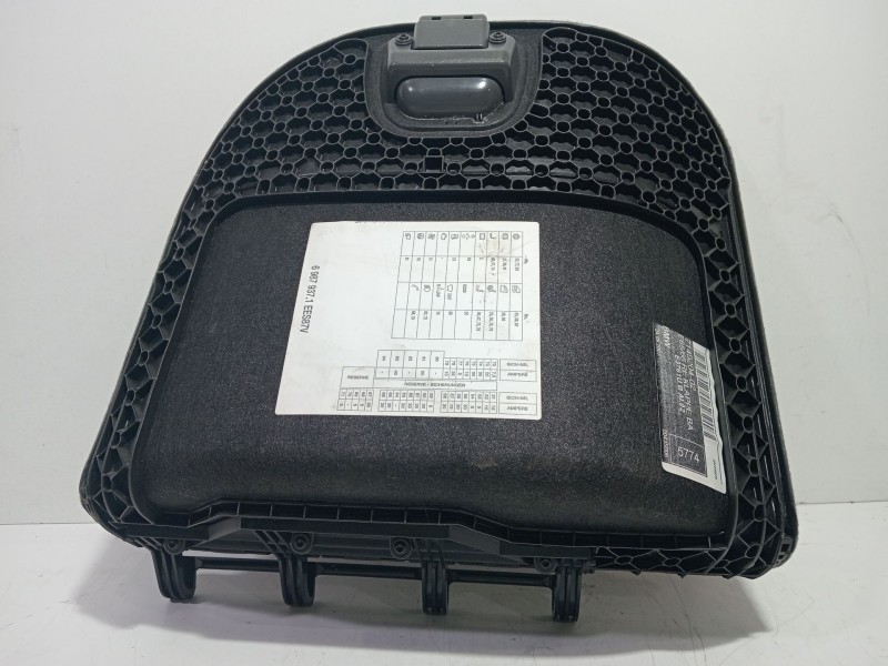 Recambio de moldura para bmw 7 (e65, e66, e67) 745 d referencia OEM IAM 714920402  