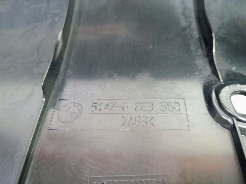 Recambio de moldura para bmw 7 (e65, e66, e67) 745 d referencia OEM IAM 51478223560  