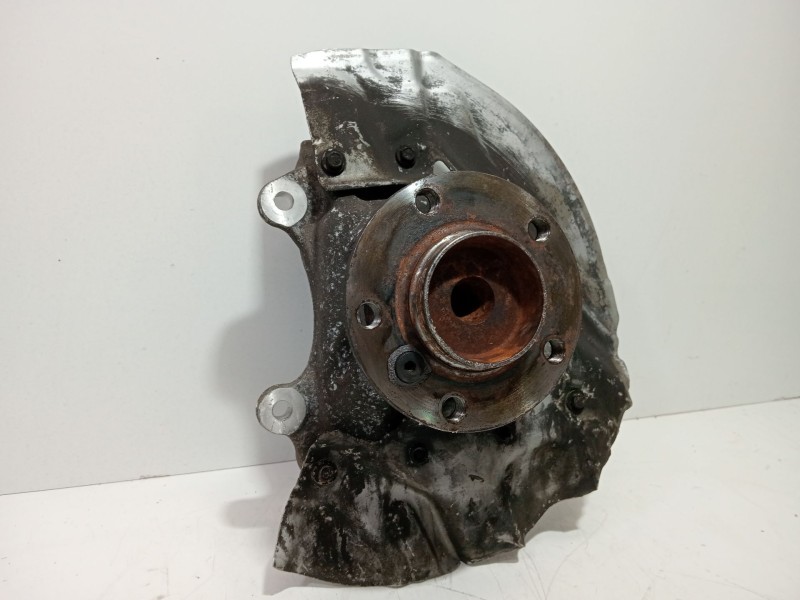 Recambio de mangueta delantera derecha para bmw 7 (e65, e66, e67) 745 d referencia OEM IAM 03090732902  