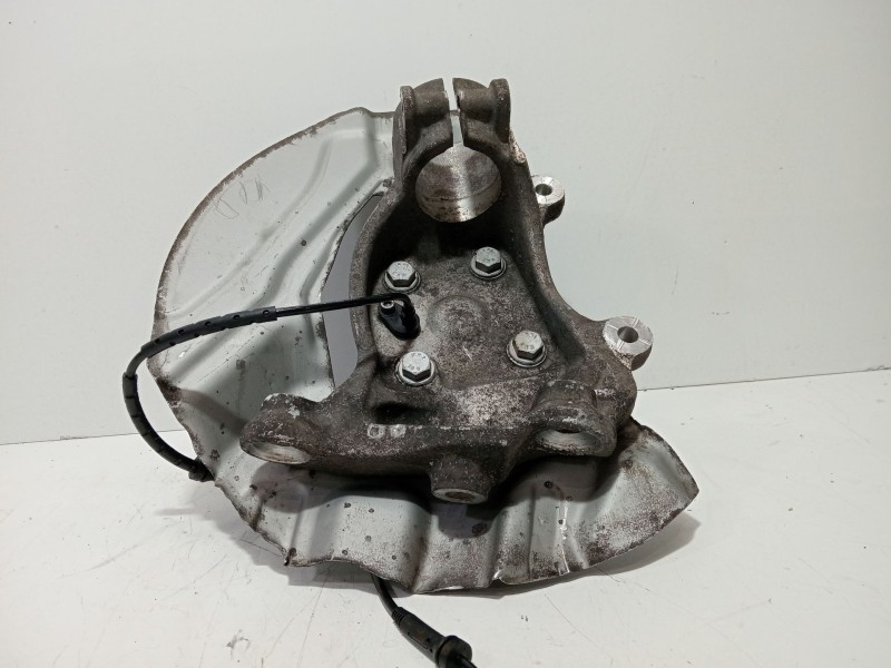 Recambio de mangueta delantera derecha para bmw 7 (e65, e66, e67) 745 d referencia OEM IAM 03090732902  