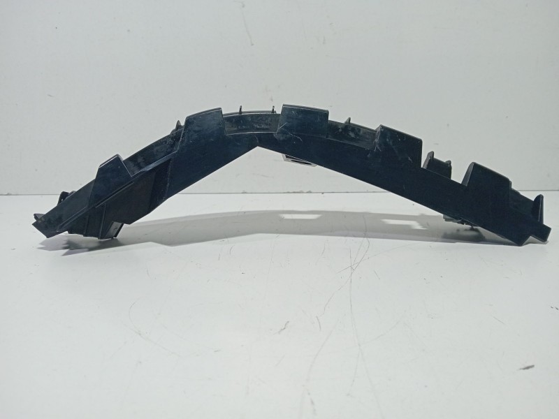 Recambio de molduras traseras para bmw 7 (e65, e66, e67) 745 d referencia OEM IAM 7123797  