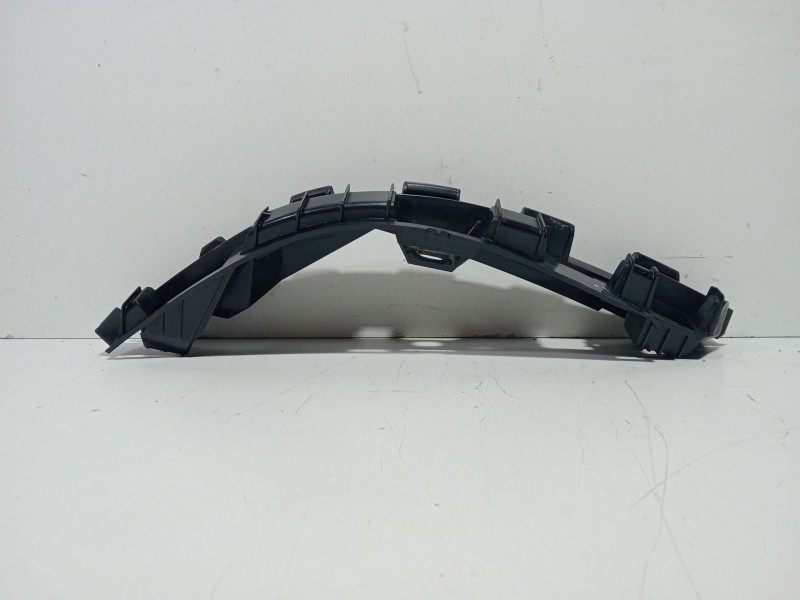 Recambio de molduras traseras para bmw 7 (e65, e66, e67) 745 d referencia OEM IAM 7123798  