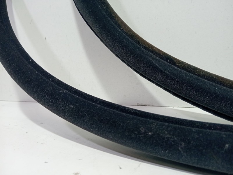 Recambio de goma contorno para bmw 7 (e65, e66, e67) 745 d referencia OEM IAM 7(E65E66E67)745d2005-2008  