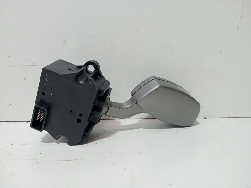 Recambio de mando intermitentes para bmw 7 (e65, e66, e67) 745 d referencia OEM IAM 695998403  