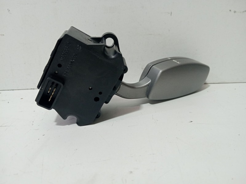 Recambio de mando multifuncion para bmw 7 (e65, e66, e67) 745 d referencia OEM IAM 695998602  