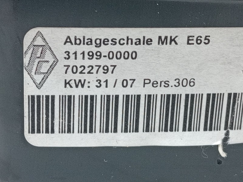 Recambio de moldura para bmw 7 (e65, e66, e67) 745 d referencia OEM IAM 311990000  
