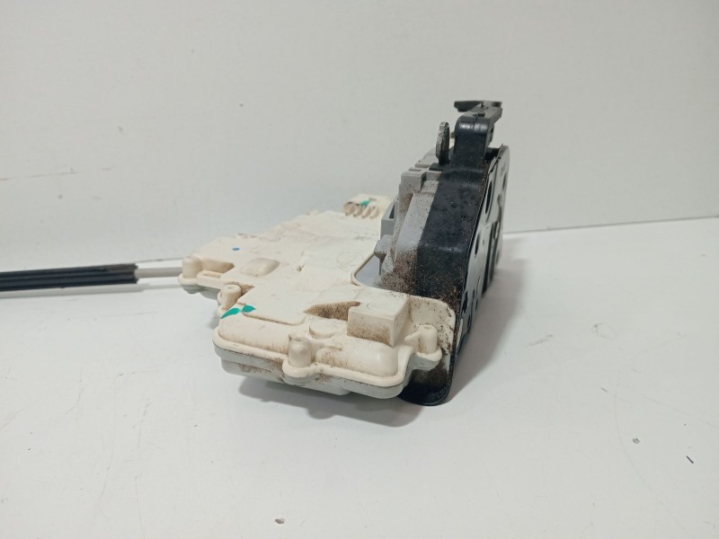 Recambio de cerradura puerta trasera derecha para seat ibiza iv (6j5, 6p1) 1.9 tdi referencia OEM IAM 3c4839016  