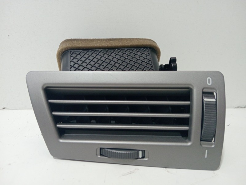 Recambio de rejilla aireadora para bmw 7 (e65, e66, e67) 745 d referencia OEM IAM 64226943005  