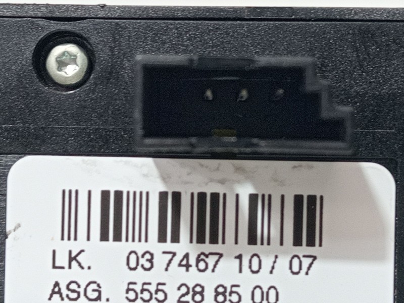 Recambio de mando multifuncion para bmw 7 (e65, e66, e67) 745 d referencia OEM IAM 0374671007  