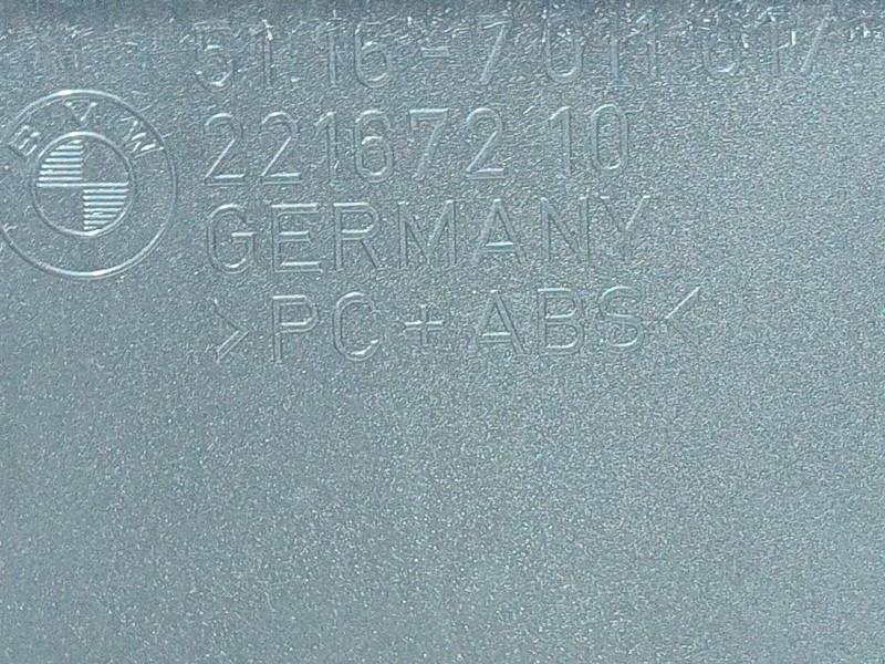 Recambio de moldura para bmw 7 (e65, e66, e67) 745 d referencia OEM IAM 22167210  