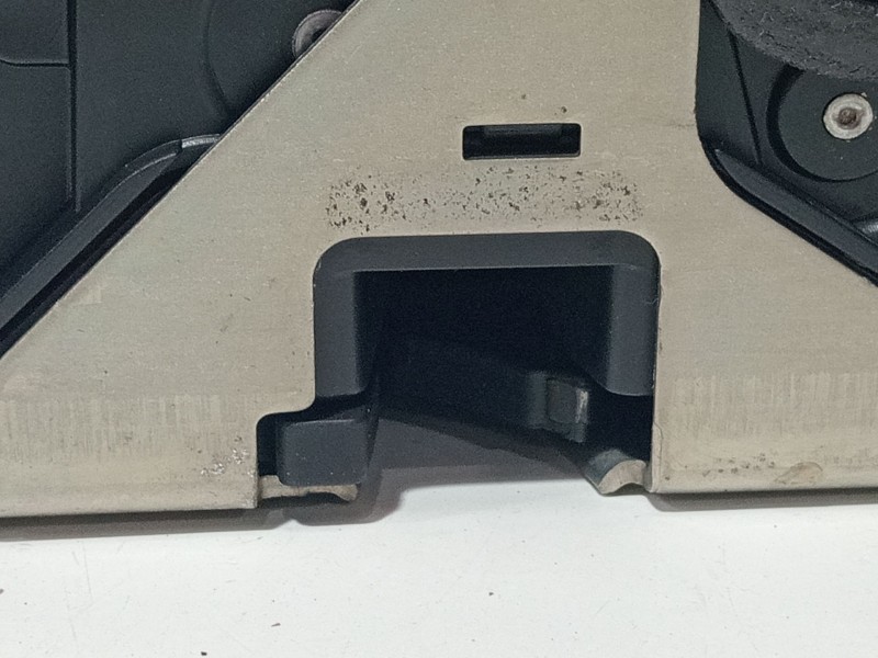 Recambio de cerradura puerta trasera izquierda para bmw 7 (e65, e66, e67) 745 d referencia OEM IAM 7202137  
