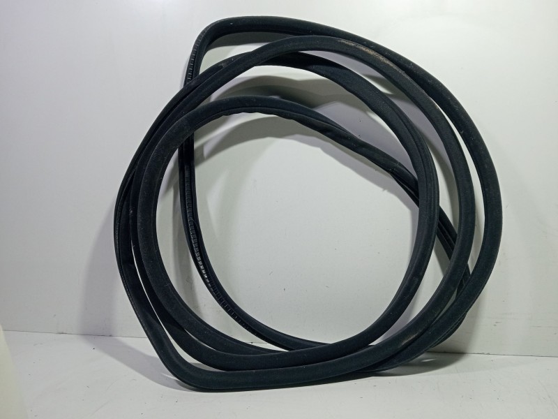 Recambio de goma contorno para bmw 7 (e65, e66, e67) 745 d referencia OEM IAM 7(E65E66E67)745d2005-2008  