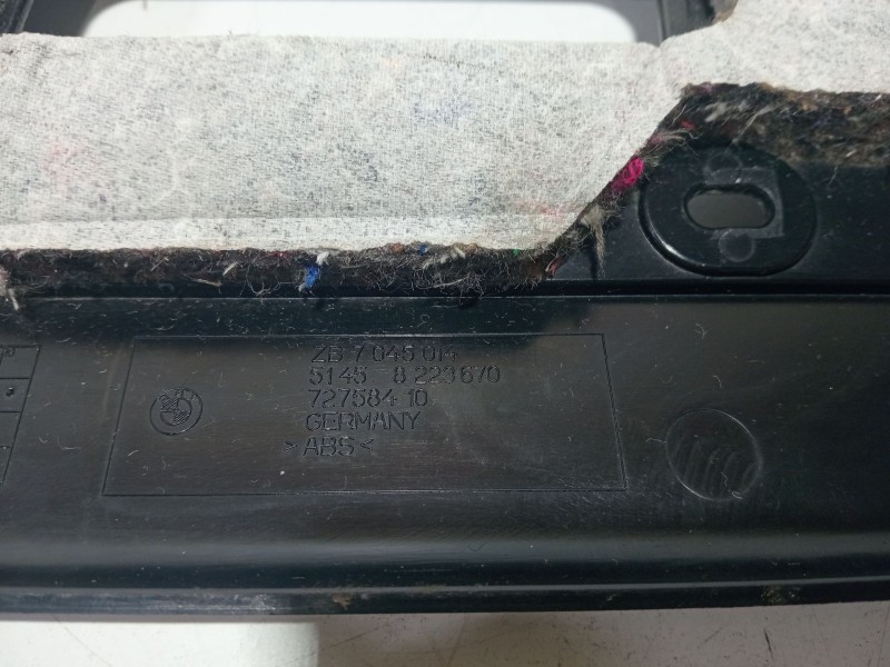 Recambio de moldura para bmw 7 (e65, e66, e67) 745 d referencia OEM IAM 51458223670  