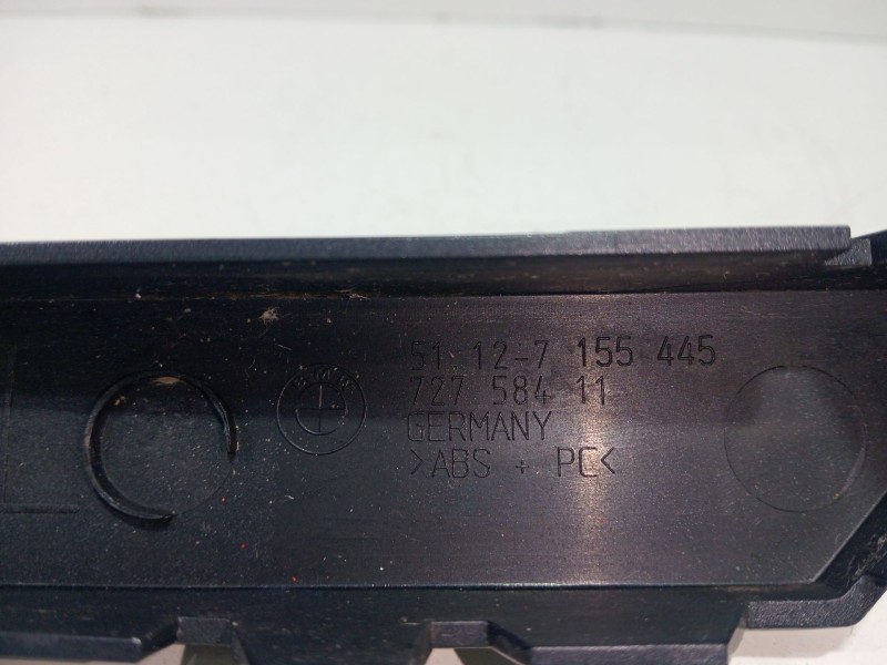 Recambio de moldura para bmw 7 (e65, e66, e67) 745 d referencia OEM IAM 51127155445  