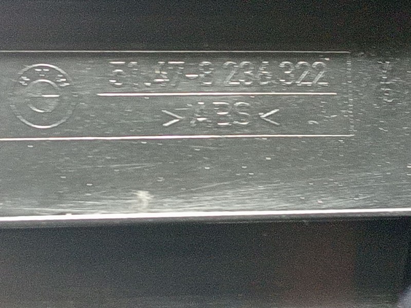 Recambio de moldura para bmw 7 (e65, e66, e67) 745 d referencia OEM IAM 51478236322  