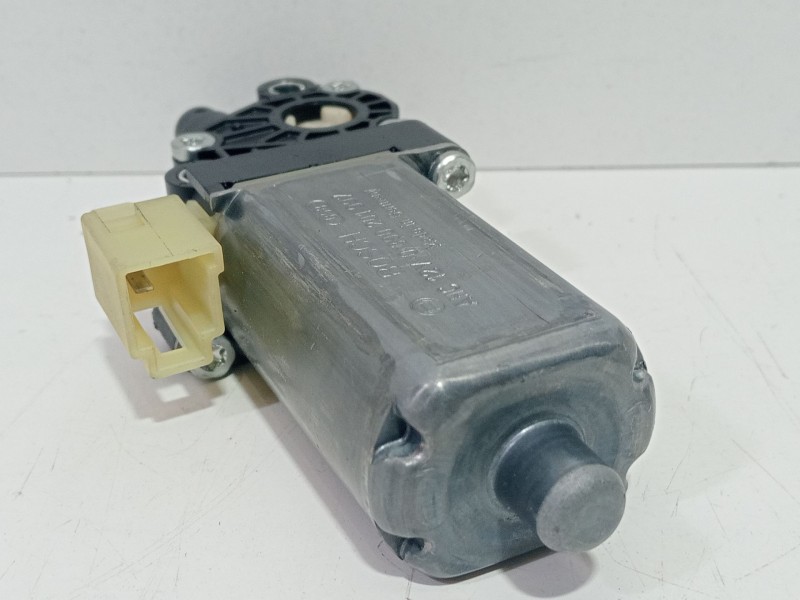 Recambio de modulo electronico para bmw 7 (e65, e66, e67) 745 d referencia OEM IAM 0390201997  