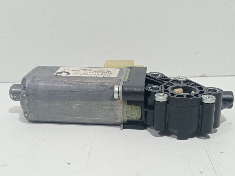 Recambio de modulo electronico para bmw 7 (e65, e66, e67) 745 d referencia OEM IAM 67658381523  