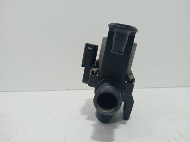 Recambio de valvula intercambio de calefaccion para bmw 7 (e65, e66, e67) 745 d referencia OEM IAM 6411690665206  