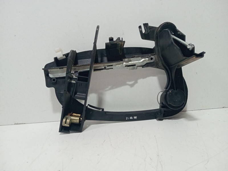 Recambio de moldura para bmw 7 (e65, e66, e67) 745 d referencia OEM IAM 71915757573  