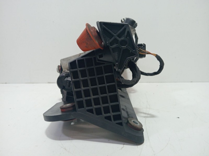 Recambio de bomba servodireccion para bmw 7 (e65, e66, e67) 745 d referencia OEM IAM vb678148701  