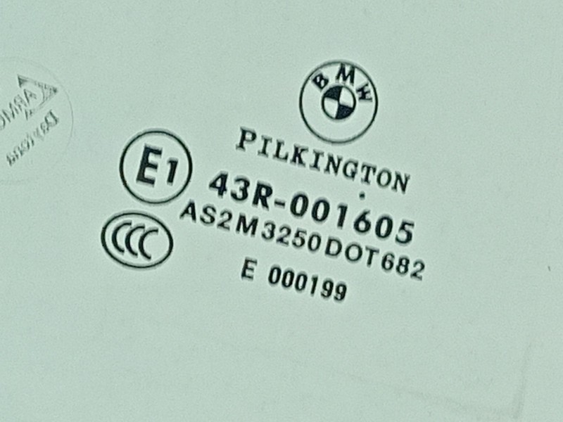 Recambio de luna trasera derecha para bmw 7 (e65, e66, e67) 745 d referencia OEM IAM 7(E65E66E67)745d2005-2008  