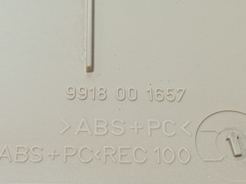 Recambio de moldura para bmw 7 (e65, e66, e67) 745 d referencia OEM IAM 9918001657  