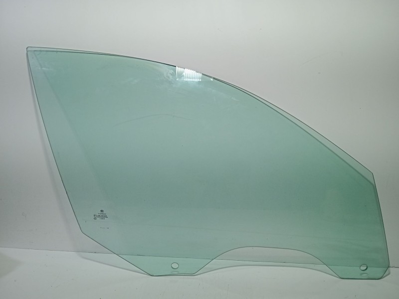 Recambio de luna delantera derecha para bmw 7 (e65, e66, e67) 745 d referencia OEM IAM 7(E65E66E67)745D(2005-2008)  