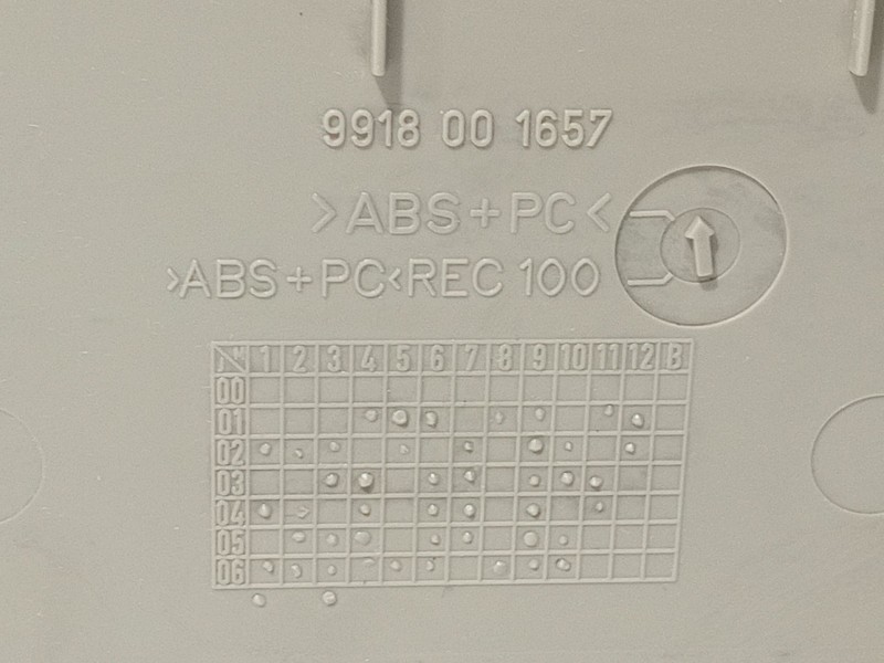 Recambio de moldura para bmw 7 (e65, e66, e67) 745 d referencia OEM IAM 9918001657  