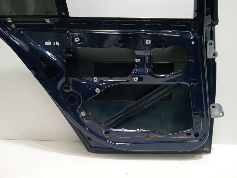 Recambio de puerta trasera izquierda para bmw 7 (e65, e66, e67) 745 d referencia OEM IAM M67D44(448D1)  