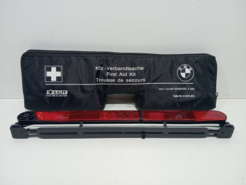 Recambio de triangulo emergencias para bmw 7 (e65, e66, e67) 745 d referencia OEM IAM 6768272  