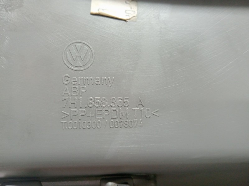 Recambio de moldura para volkswagen transporter t5 autobús (7hb, 7hj, 7eb, 7ej) 2.5 tdi referencia OEM IAM 7H1858365  