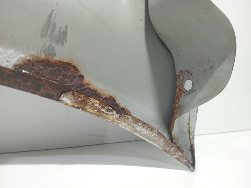 Recambio de aleta delantera derecha para volkswagen transporter t5 autobús (7hb, 7hj, 7eb, 7ej) 2.5 tdi referencia OEM IAM   