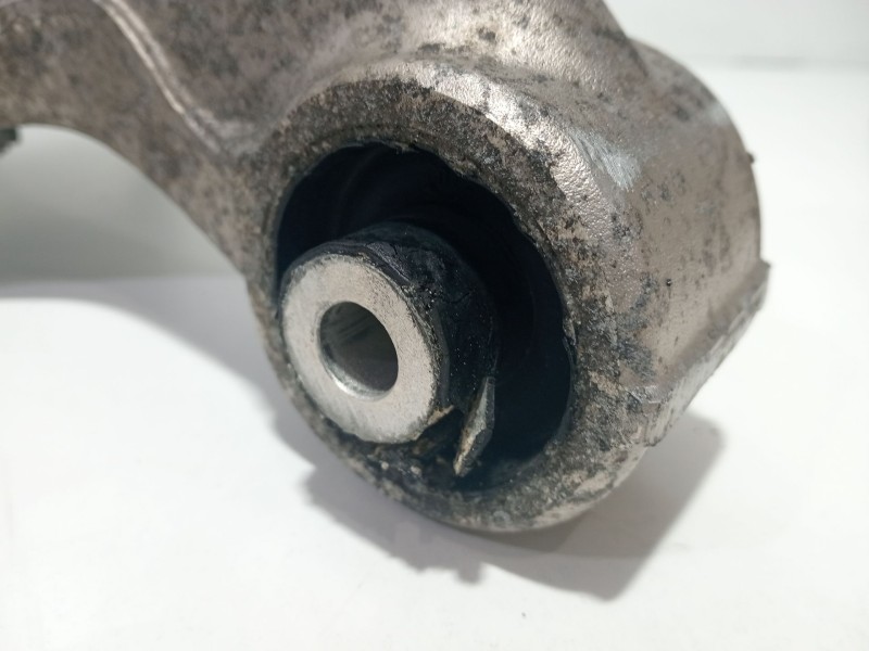 Recambio de brazo suspension inferior trasero derecho para bmw 7 (e65, e66, e67) 745 d referencia OEM IAM 67531103332  