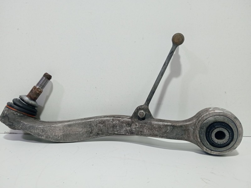 Recambio de brazo suspension inferior delantero derecho para bmw 7 (e65, e66, e67) 745 d referencia OEM IAM 6770452  