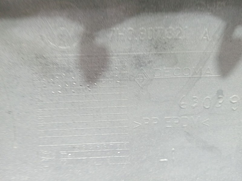 Recambio de moldura para volkswagen transporter t5 autobús (7hb, 7hj, 7eb, 7ej) 2.5 tdi referencia OEM IAM 7H3907321  