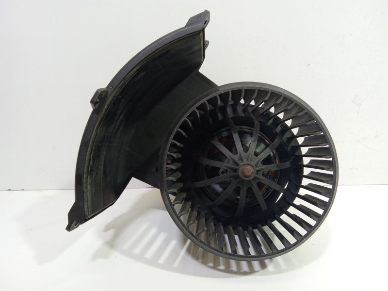 Recambio de motor calefaccion para volkswagen transporter t5 autobús (7hb, 7hj, 7eb, 7ej) 2.5 tdi referencia OEM IAM 7H1820021B 