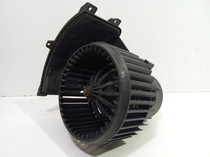 Recambio de motor calefaccion para volkswagen transporter t5 autobús (7hb, 7hj, 7eb, 7ej) 2.5 tdi referencia OEM IAM 7H1820021B 