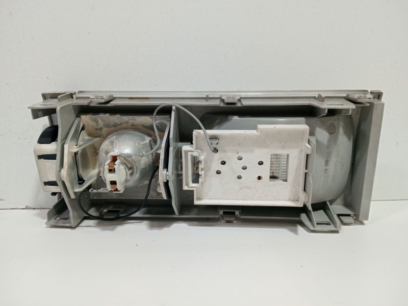 Recambio de luz interior para volkswagen transporter t5 autobús (7hb, 7hj, 7eb, 7ej) 2.5 tdi referencia OEM IAM 7H5947405BY20  