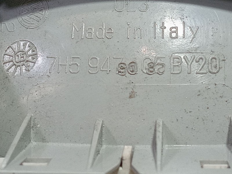 Recambio de luz interior para volkswagen transporter t5 autobús (7hb, 7hj, 7eb, 7ej) 2.5 tdi referencia OEM IAM 7H5947105BY20  