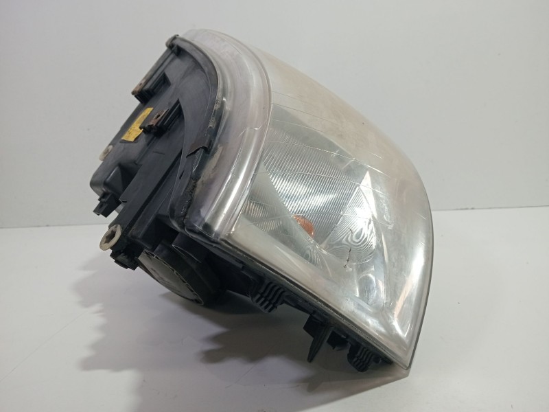 Recambio de faro derecho para volkswagen transporter t5 autobús (7hb, 7hj, 7eb, 7ej) 2.5 tdi referencia OEM IAM 1305235738  
