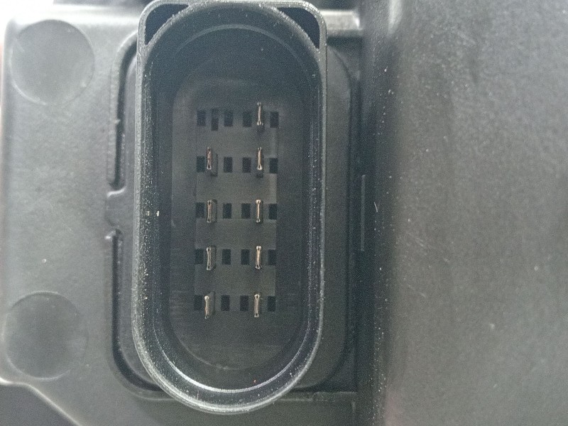 Recambio de faro derecho para volkswagen transporter t5 autobús (7hb, 7hj, 7eb, 7ej) 2.5 tdi referencia OEM IAM 1305235738  