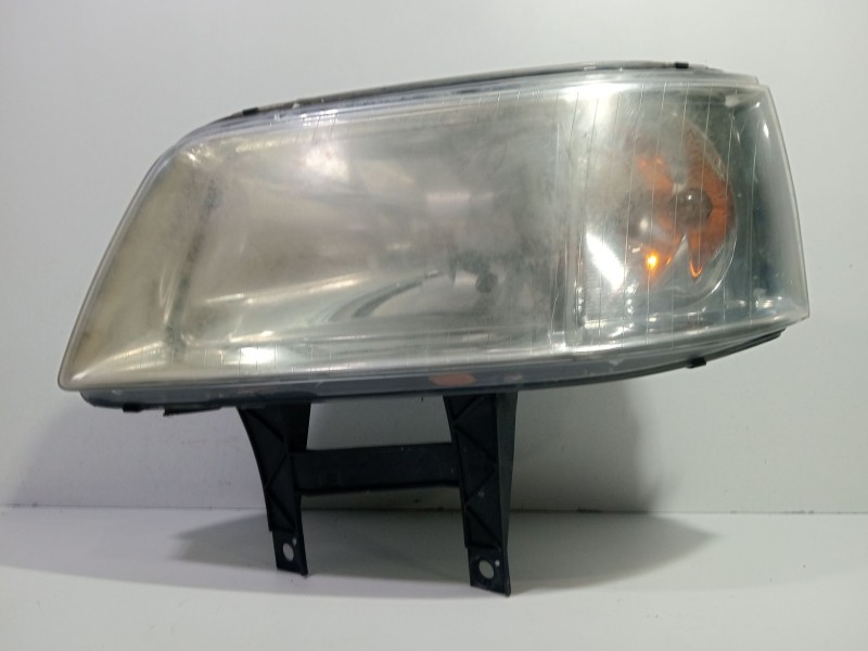 Recambio de faro izquierdo para volkswagen transporter t5 autobús (7hb, 7hj, 7eb, 7ej) 2.5 tdi referencia OEM IAM 1305235235737 