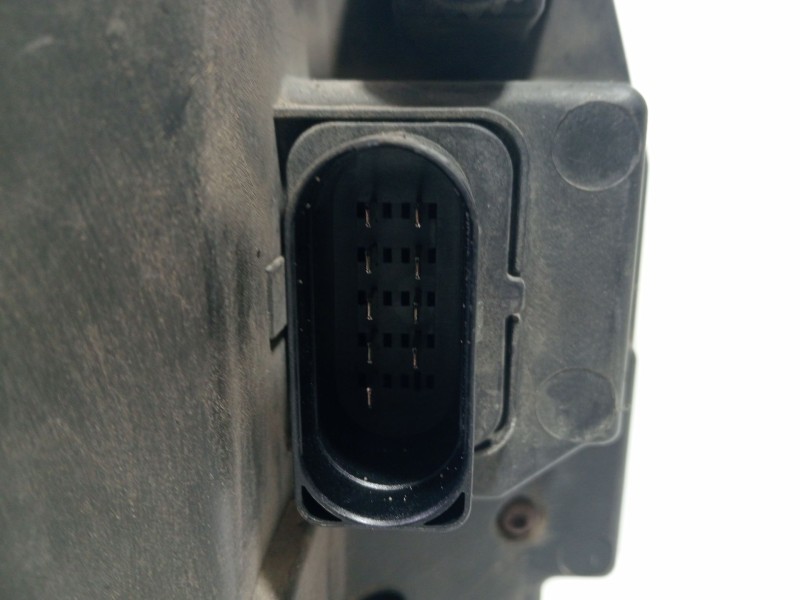 Recambio de faro izquierdo para volkswagen transporter t5 autobús (7hb, 7hj, 7eb, 7ej) 2.5 tdi referencia OEM IAM 1305235235737 