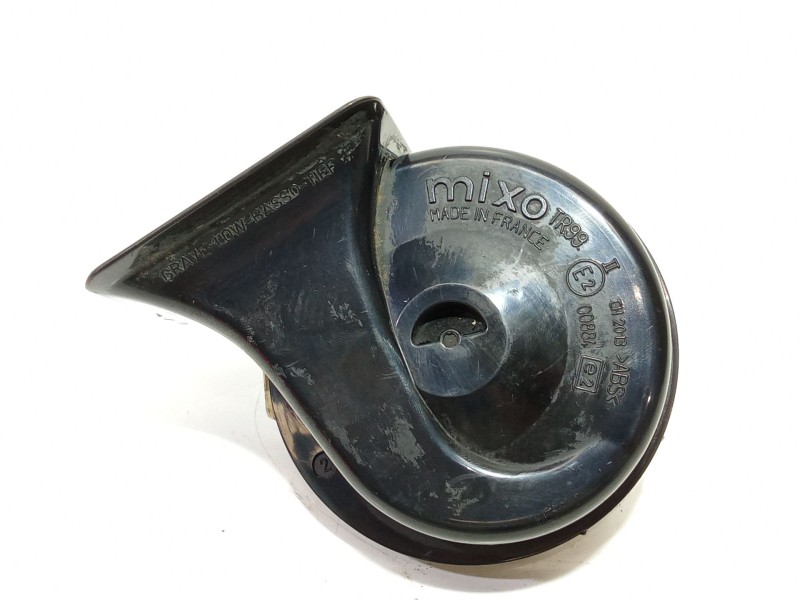 Recambio de claxon para peugeot 306 berlina 3/4/5 puertas (s2) xs referencia OEM IAM PEUGEOT306BERLINA3/4/5PUERTAS(S2)´1997  