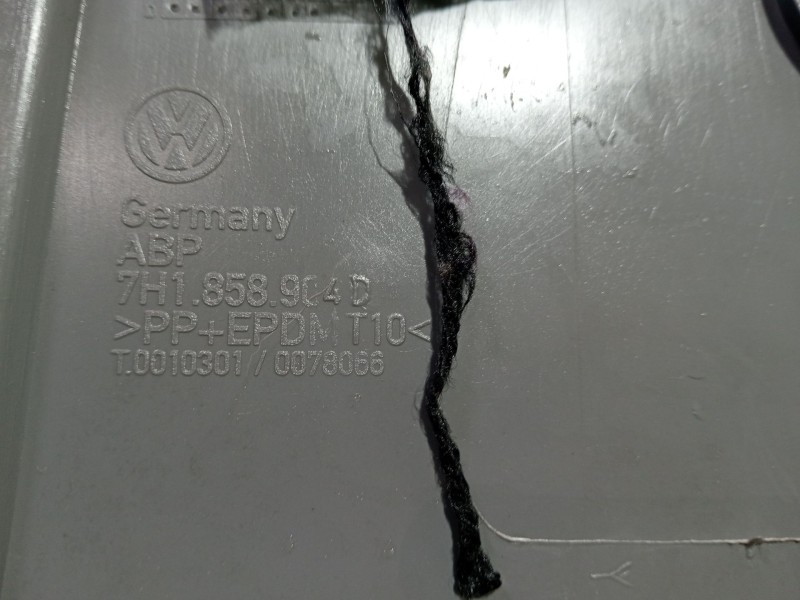 Recambio de moldura para volkswagen transporter t5 autobús (7hb, 7hj, 7eb, 7ej) 2.5 tdi referencia OEM IAM 7H1858904  